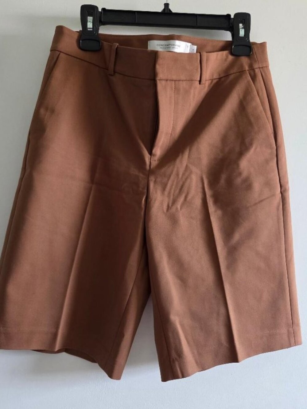 Contemporaine by Simons Wide Leg Shorts Size 8 Stylish Everyday Wear